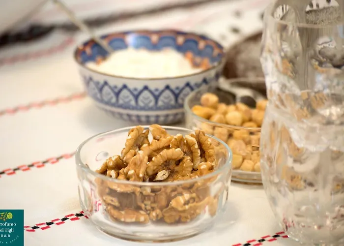 Il Profumo Dei Tigli R&b, Elegante Casa Nuova A ベッド・アンド・ブレックファスト 3*